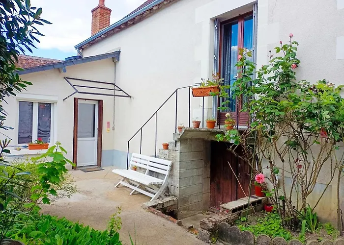 Petite Maison Etape Loire A Velo Ou Compostelle